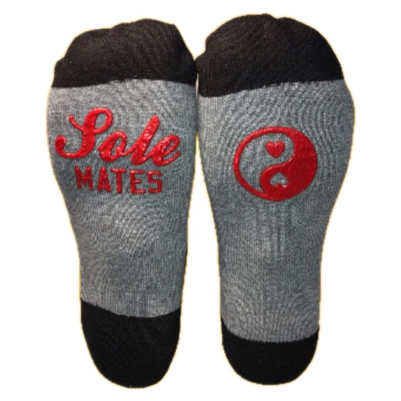 3/$25 SOUL MATES MENS FUNNY QUOTE SAYINGS SOCKS SIZE 7-11 - Picture 1 of 6